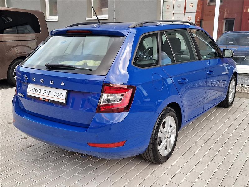 Škoda Fabia 1.0 TSI Style Combi,ČR,1.Maj. - fotka 10 z 48