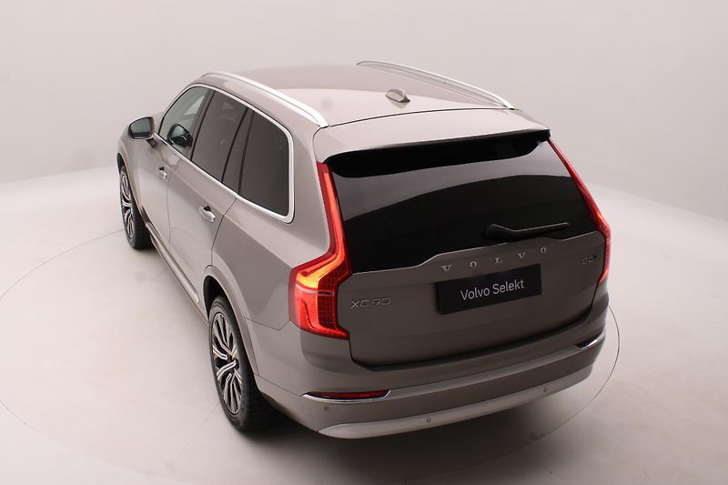 Volvo XC90 B5 AWD INSCRIPTION REZERVACE - fotka 18 z 49