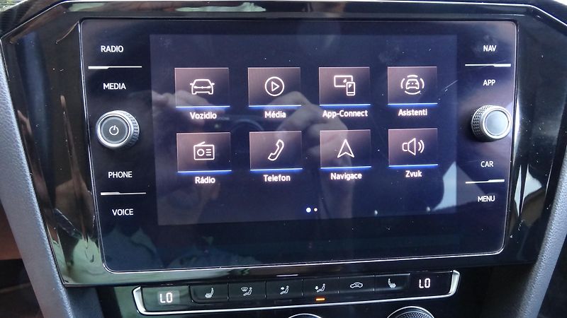 Volkswagen Arteon 2.0 Tdi Bmt 140kw Dsg Elegance - fotka 27 z 38