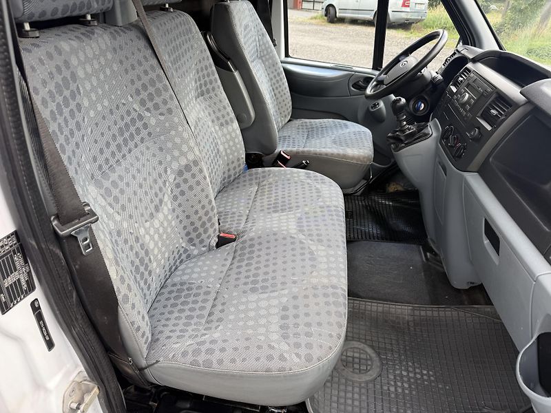 Ford Transit 2,2TDCI 92kW - fotka 12 z 14