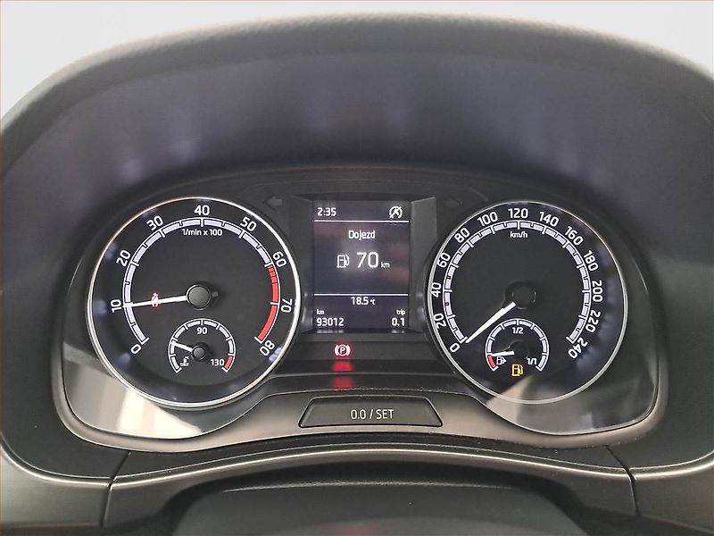 Škoda Fabia (2019) 1.0 TSI, Serv.kniha, Tempomat - fotka 11 z 16
