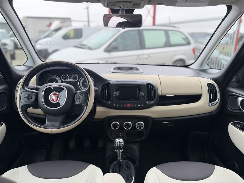 Fiat 500L i 77kW KLIMA - fotka 20 z 28