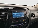 Mitsubishi Outlander (2016) 2.2 DI-D, 4X4, Automat - náhled 12