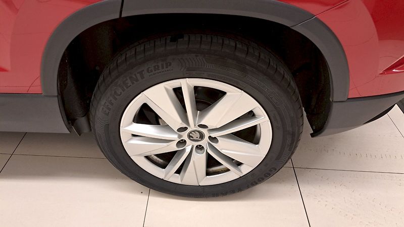Škoda Karoq (2025) Top Selection 1,5 TSI 110 kW - fotka 20 z 22