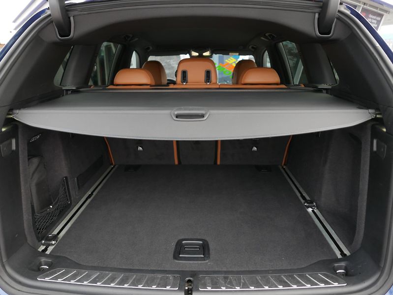BMW X3 xDrive 20d REZERVACE - fotka 17 z 43