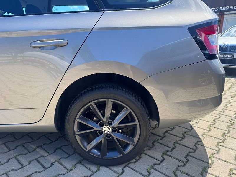 Škoda Fabia (2015) 1,2 TSI 81 KW 2. MAJ KILOMETRY - fotka 14 z 50