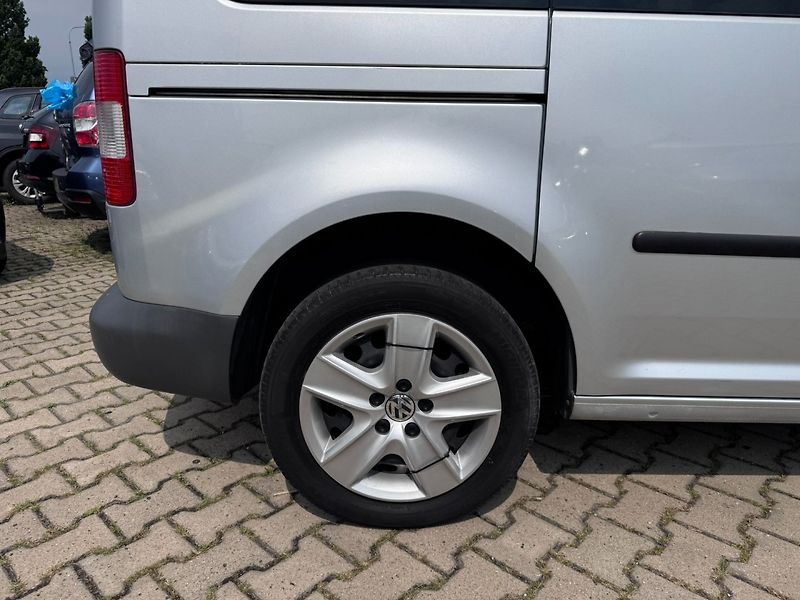 Volkswagen Caddy (2005) 1,9 TDI 77KW 2X ŠOUPAČKY 2.MAJ - fotka 15 z 46