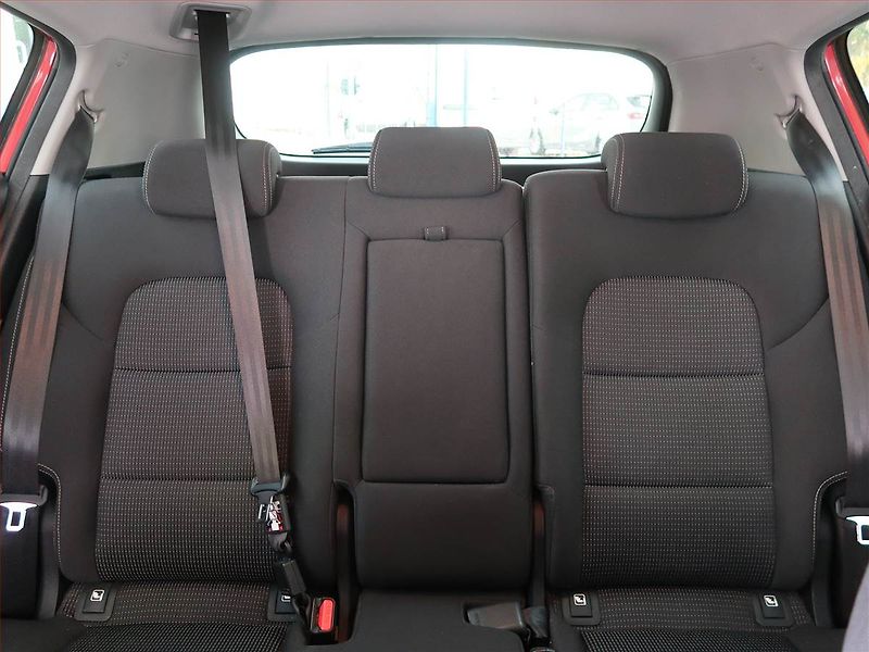 Kia Sportage (2021) 1.6 T-GDI, Automat, Serv.kniha - fotka 10 z 19