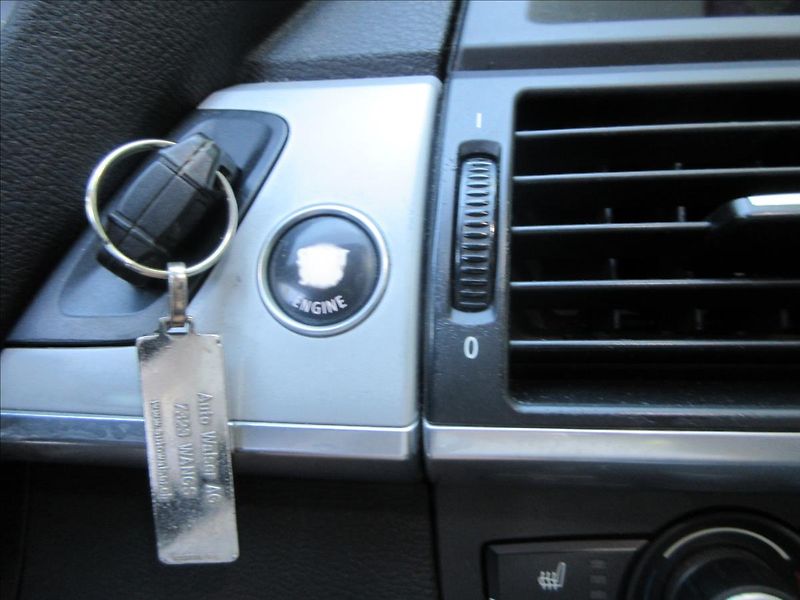 BMW X6 3,0 xDrive35D, 210Kw, Nové v Č - fotka 22 z 28
