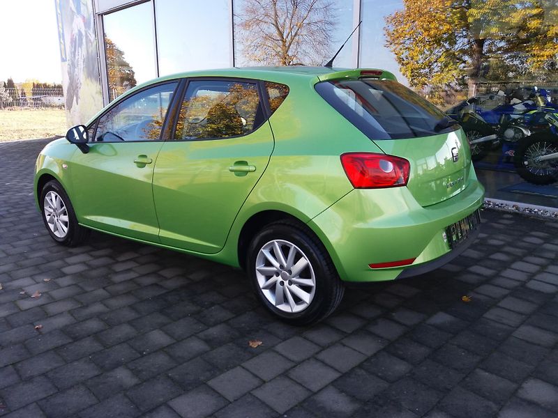 Seat Ibiza 1.4 16V,63kW,NAVI,DIG.KLIMA!! - fotka 12 z 37