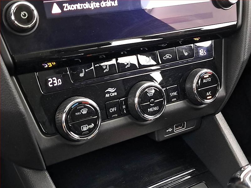 Škoda Octavia (2018) Style Plus 1.6 TDI, Automat - fotka 17 z 21