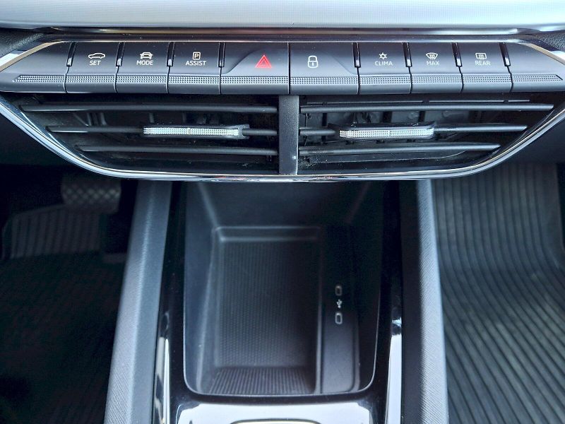 Škoda Octavia (2022) Combi Style Plus DSG 1,5TSi 11 - fotka 27 z 34