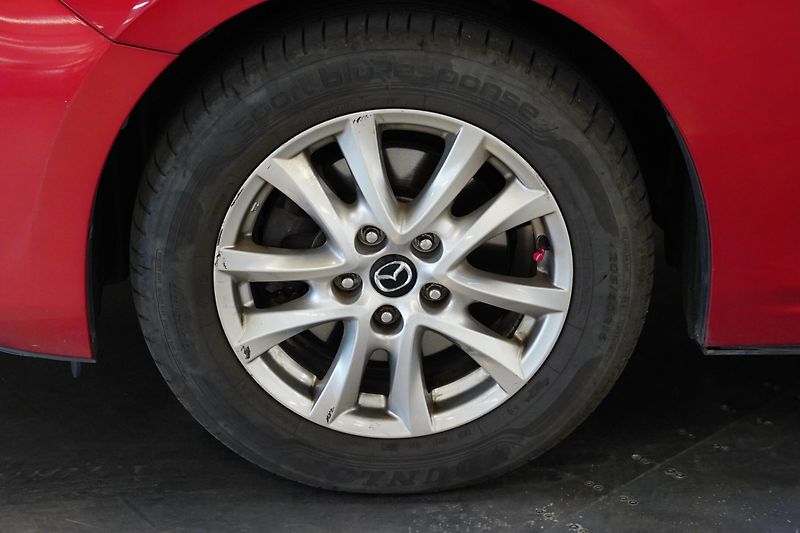 Mazda 3 - fotka 10 z 24