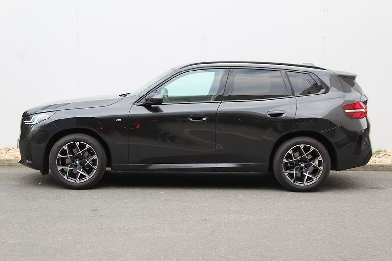 BMW X3 20d xDrive - fotka 9 z 27
