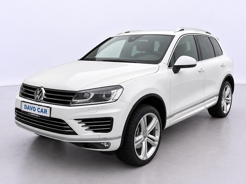 Volkswagen Touareg 3,0 TDI V6 193kW R-Line CZ - fotka 3 z 29