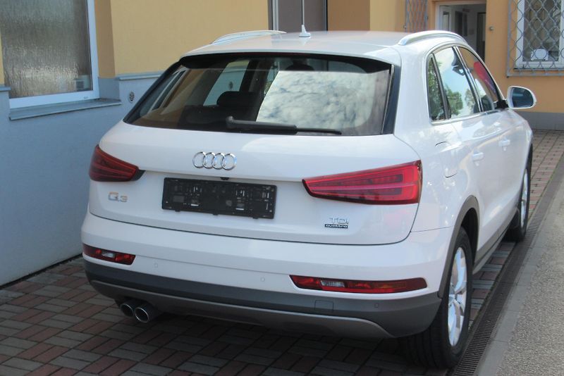 Audi Q3 2.0 TDI QUATTRO NAVI TAŽNÉ - fotka 8 z 33