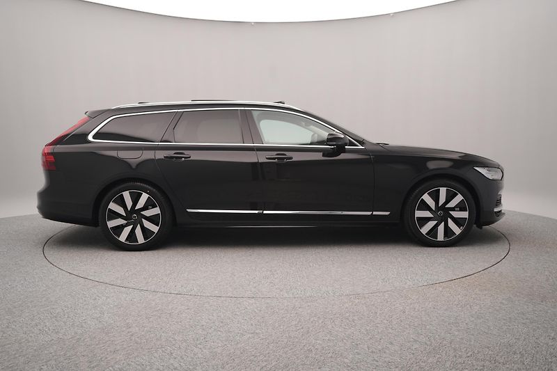 Volvo V90 T6 AWD RECHARGE BRIGHT PLUS  - fotka 12 z 46