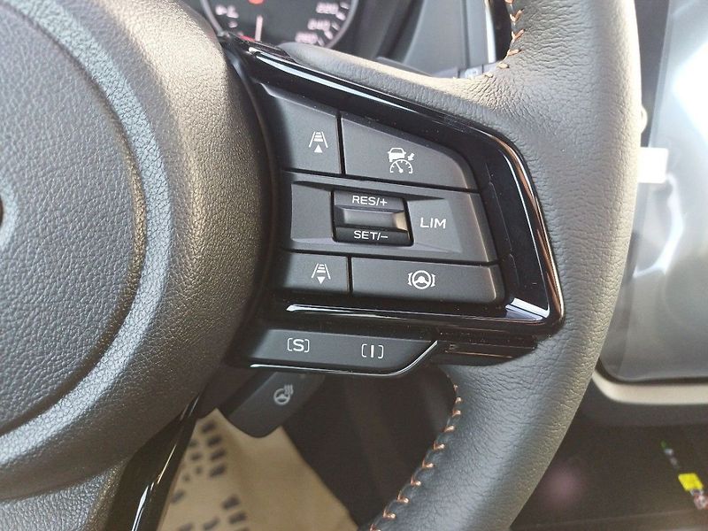Subaru Forester TOURING 100 kW ZIMNÍ KOMPLETY - fotka 16 z 27