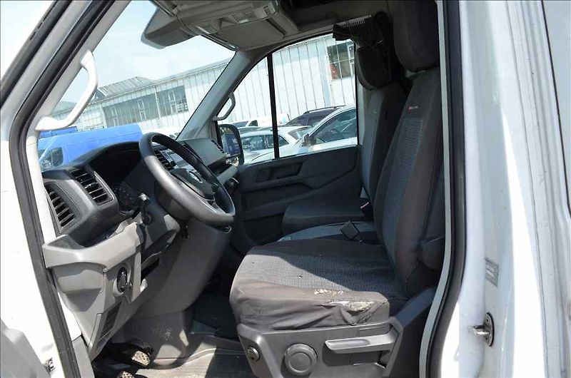Volkswagen Crafter (2021) 2,0 TDI VALNÍK+PLACHTA - fotka 16 z 22