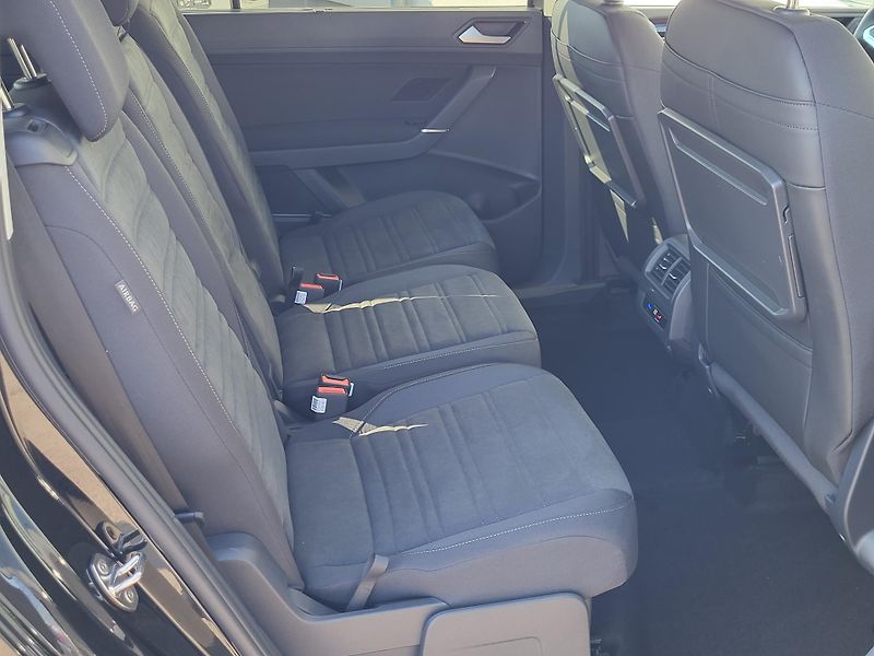 Volkswagen Touran (2026) People 2,0 TDI 110kW - fotka 25 z 28