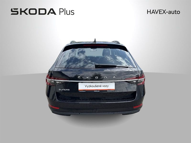 Škoda Superb (2023) Combi 2.0 TDI DSG Style - fotka 35 z 35