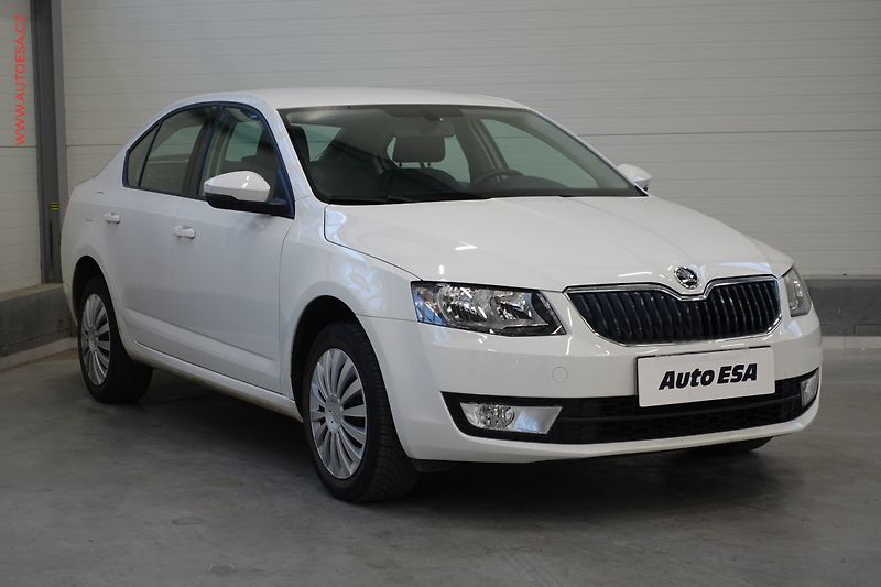 Škoda Octavia (2015) 1.4 TSi, 1.maj,ČR, Fresh, DSG - fotografie inzerátu