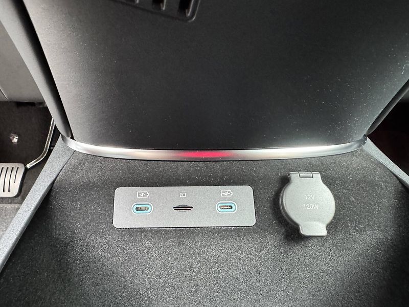 BYD Sealion 7 (2026) Excellence AWD 91 kWh - fotka 22 z 26