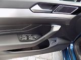 Volkswagen Passat 2,0 TDI R-LINE, MATRIX, ALCAN. - náhled 37