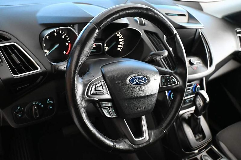 Ford Kuga (2019) 2.0 4x4 Tažné TDCi TITANIUM - fotka 13 z 31