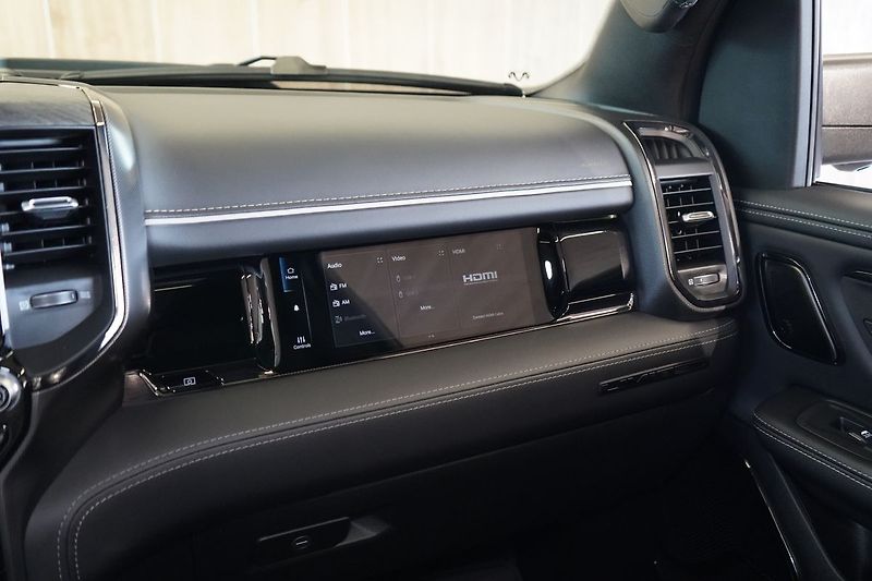 Dodge RAM (2026) 1500 Limited  V8 2026 - fotka 47 z 50
