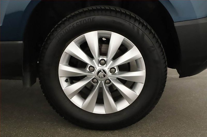 Škoda Karoq (2018) Ambition 1.0 TSI - fotka 11 z 13