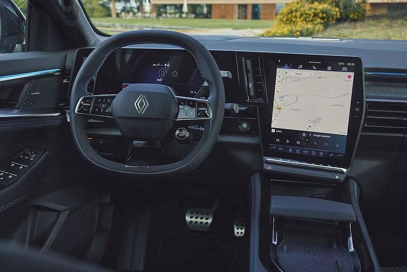 Renault Austral v modernizované podobě jsme zkoušeli blízko Barcelony.