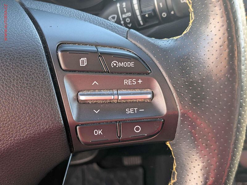 Hyundai Kona (2018) 1.0 T- GDi, 1.maj,ČR, servis - fotka 19 z 22