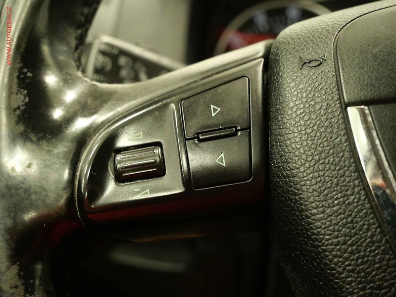 Škoda Octavia (2011) 1.4 TSI, AC, temp - fotka 15 z 22