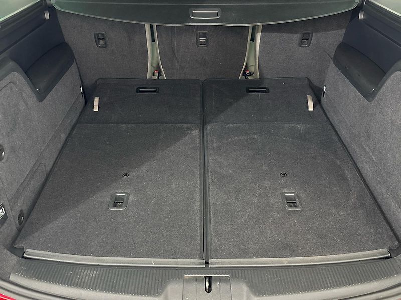 Seat Alhambra Style, 7 míst - fotka 10 z 31