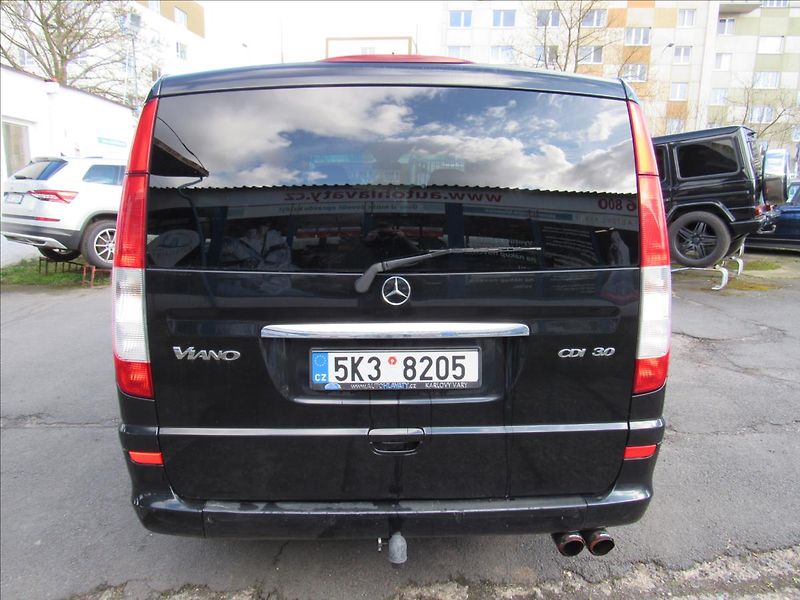 Mercedes-Benz Viano 3,0 CDi V6 150kW - fotka 5 z 30