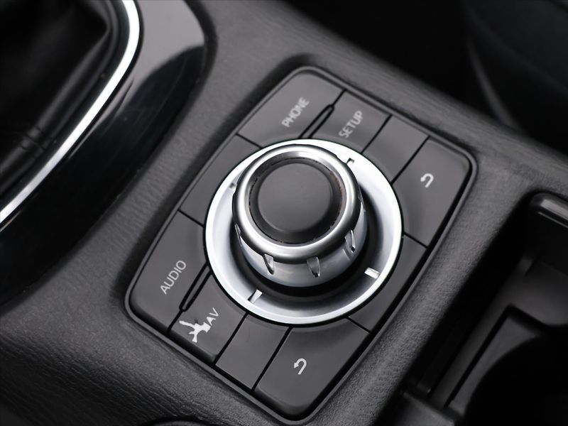 Mazda 6 2,0 I 121KW SKYACTIV-G Klima - fotka 23 z 31