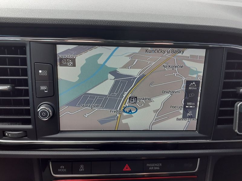 Seat Leon (2018) 1.4 TSi FR 110Kw - fotka 18 z 49