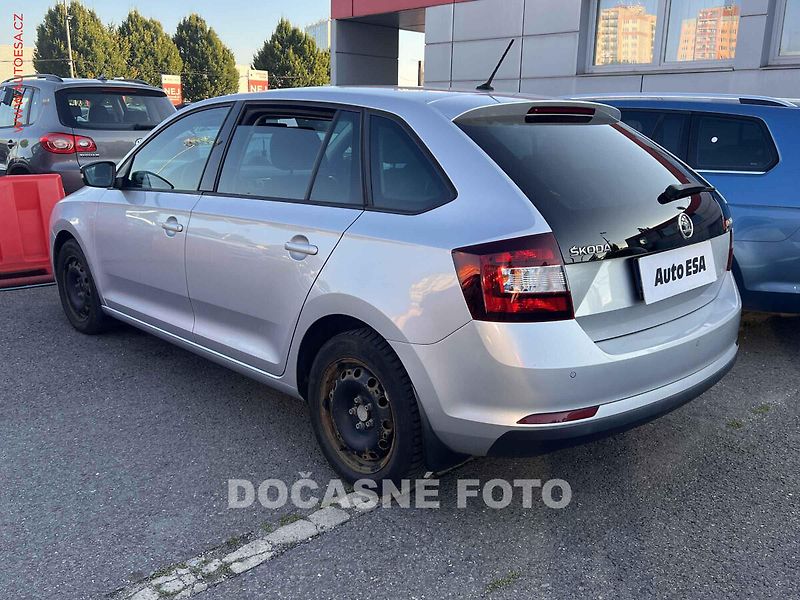 Škoda Rapid (2017) 1.6 TDi, ČR, DIGI AC - fotka 2 z 3