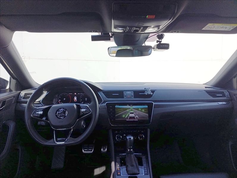 Škoda Superb 2,0 TDi DSG 4x4 Tažné 1maj.,ČR - fotka 15 z 46
