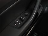 Volkswagen Passat (2017) 2.0 TDI, Automat, Kůže - náhled 16