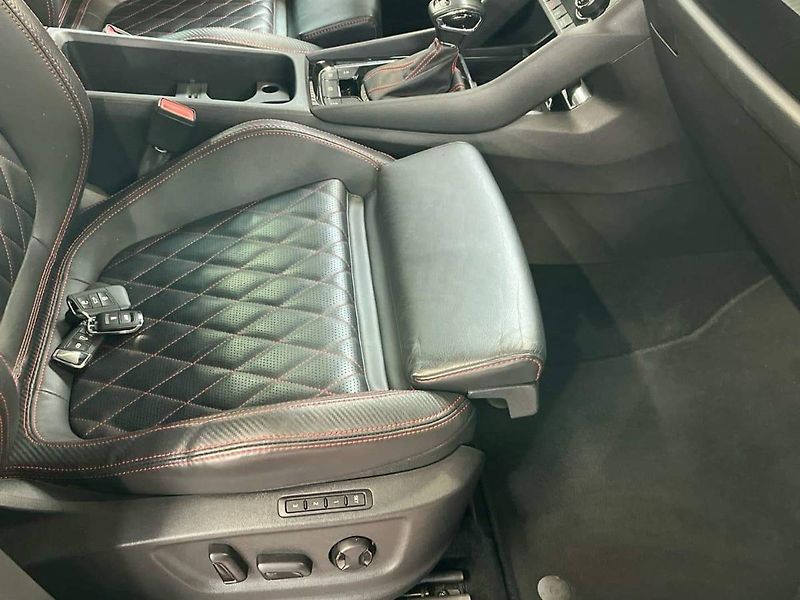 Škoda Kodiaq (2022) 2.0 TSI RS 4x4 - fotka 13 z 20