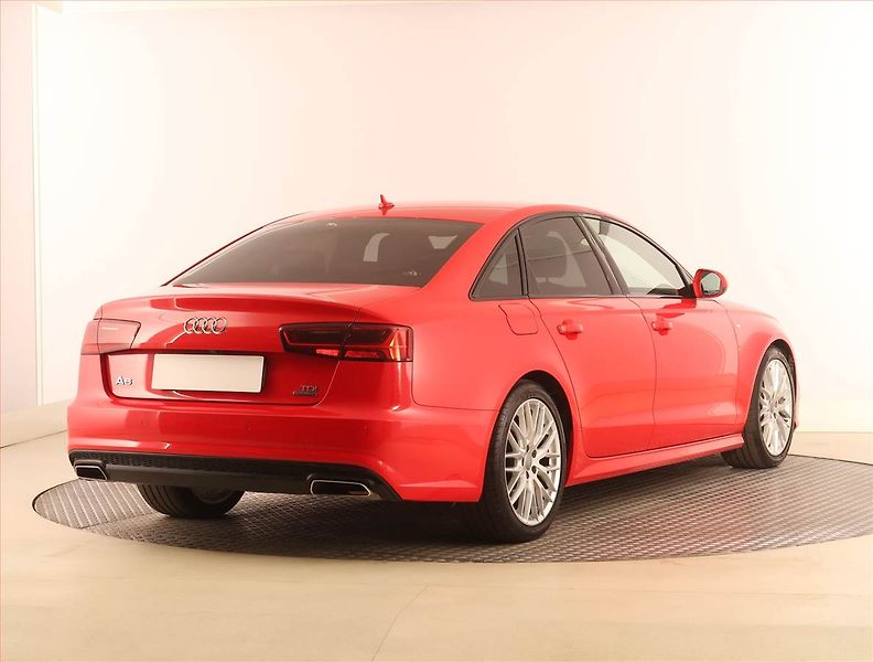 Audi A6 (2017) S line 3.0 TDI - fotka 5 z 24