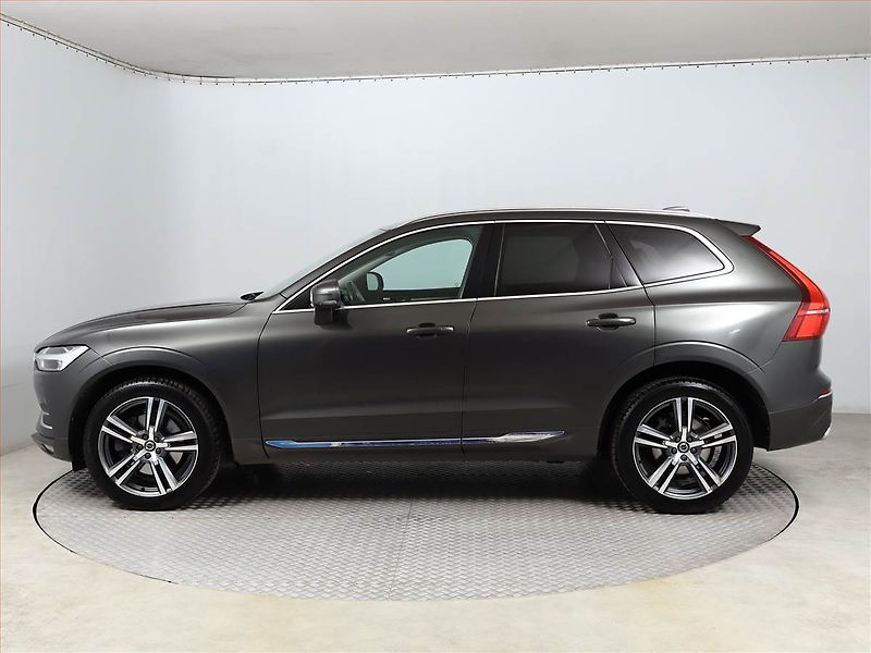 Volvo XC60 (2017) Inscription D5 AWD - fotka 3 z 20