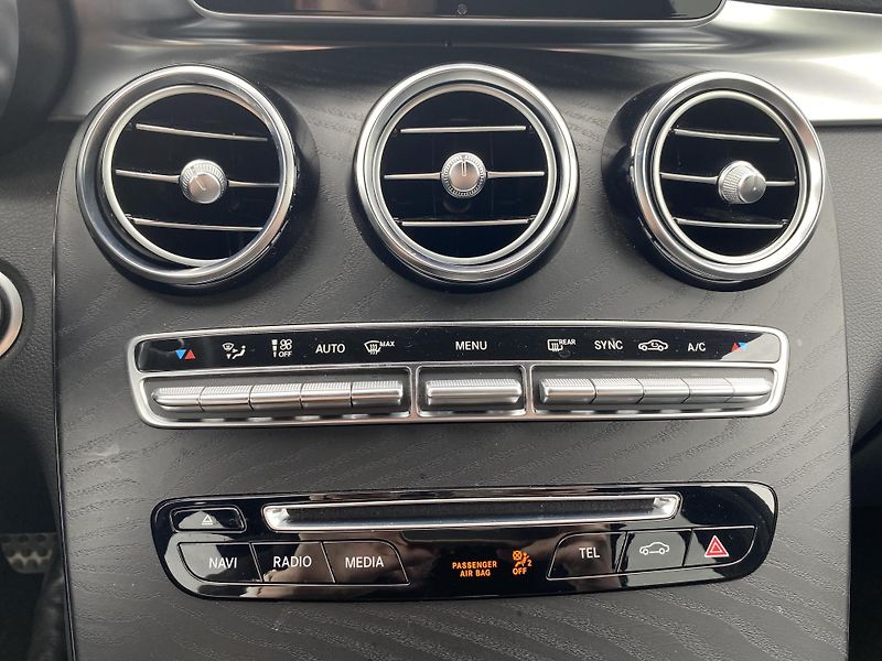 Mercedes-Benz GLC 250d Kupé AMG - fotka 24 z 26