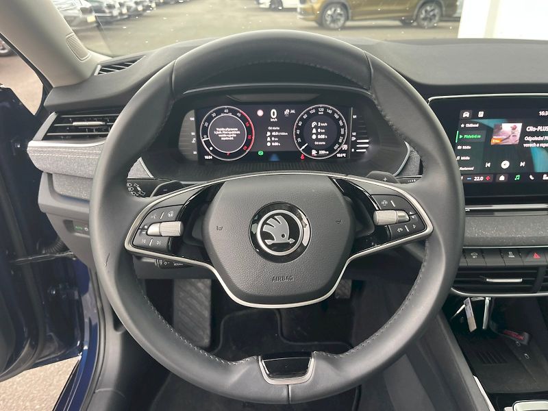 Škoda Octavia (2024) OCT.COMBI TOP SELECTION 2,0 TD - fotka 18 z 33