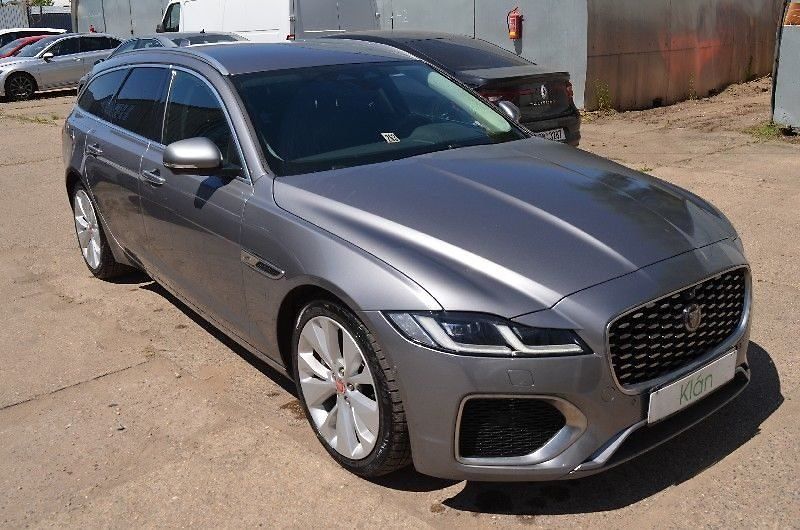 Jaguar XF - fotka 1 z 16