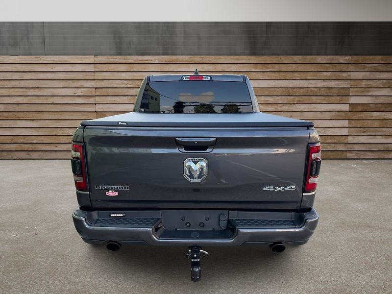 Dodge RAM (2022) +WINCHER+ROUGH COUNTRY+6 míst+ - fotka 4 z 23
