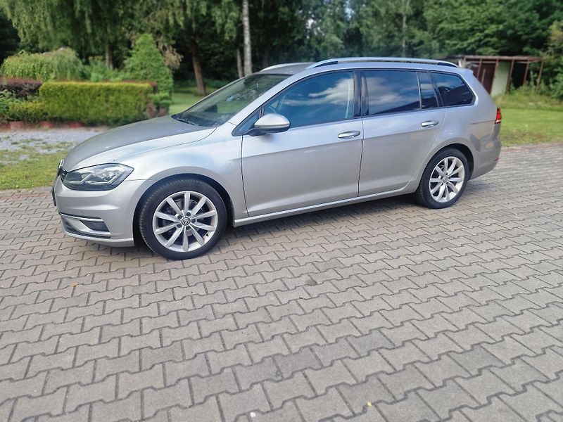 Volkswagen Golf Variant (2019) VOLKSWAGEN GOLF VARIANT  - fotka 2 z 12