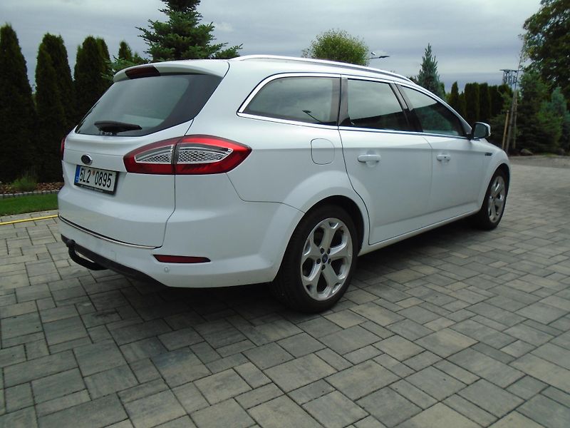 Ford Mondeo 2.0Tdci 103kW Titanium Aut - fotka 4 z 27